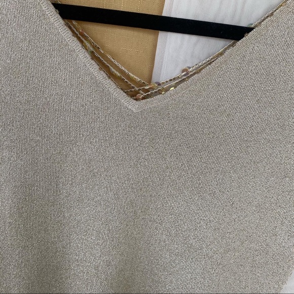 Golden Sleeveless Top - Picture 5 of 7